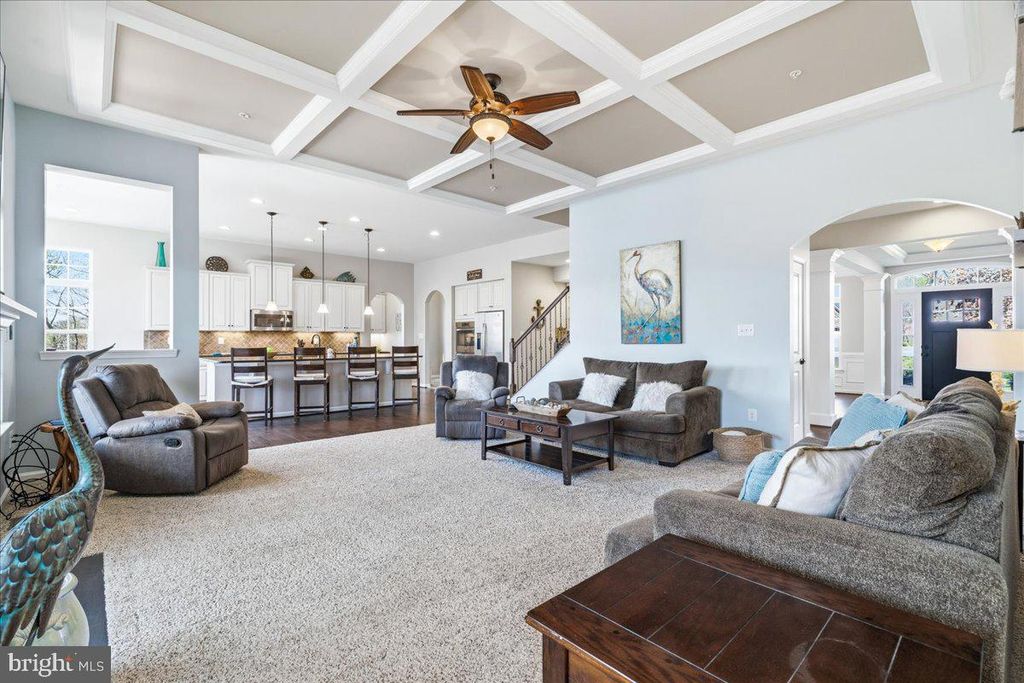 Image 16 of property listing at 9807 ACCIPITER CT, New Market, MD 21774