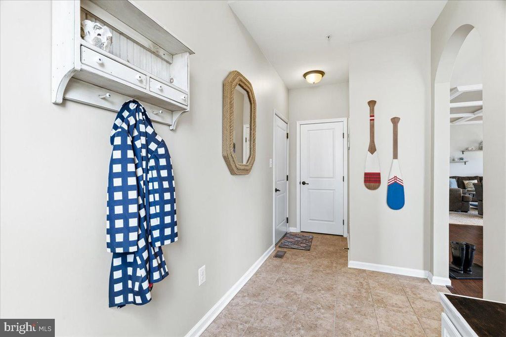 Image 28 of property listing at 9807 ACCIPITER CT, New Market, MD 21774