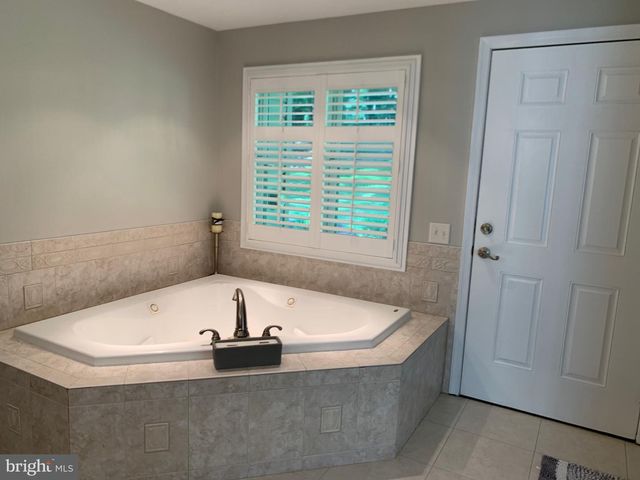21430 SWOPE RD, Boonsboro, MD 21713