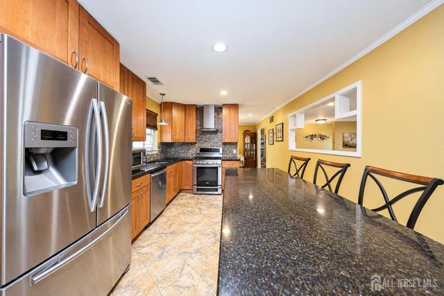 987 Bennetts Mills Road, Jackson, NJ 08527