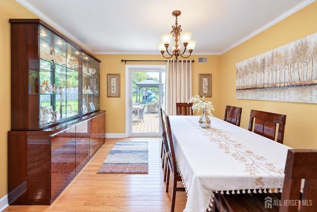 987 Bennetts Mills Road, Jackson, NJ 08527