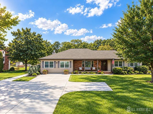 987 Bennetts Mills Road, Jackson, NJ 08527
