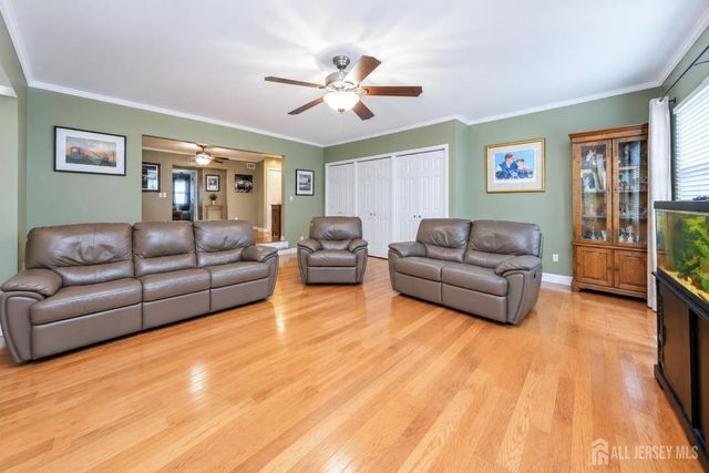 987 Bennetts Mills Road, Jackson, NJ 08527