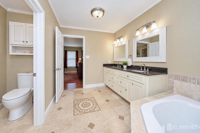987 Bennetts Mills Road, Jackson, NJ 08527