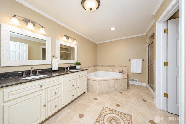 987 Bennetts Mills Road, Jackson, NJ 08527