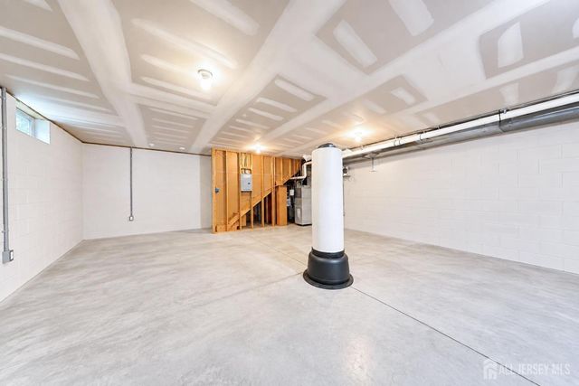 987 Bennetts Mills Road, Jackson, NJ 08527