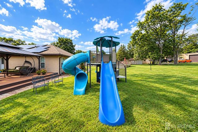 987 Bennetts Mills Road, Jackson, NJ 08527