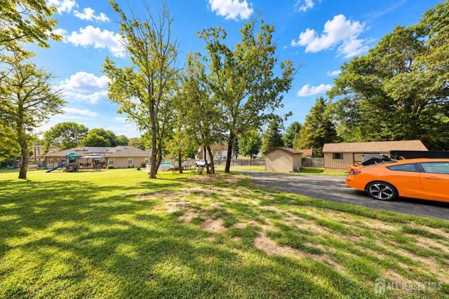 987 Bennetts Mills Road, Jackson, NJ 08527