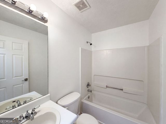 3353 Homeward Trail, Ellenwood, GA 30294