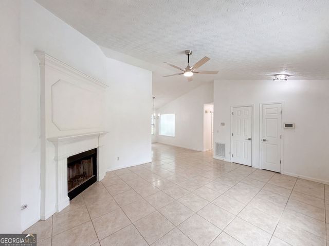 3353 Homeward Trail, Ellenwood, GA 30294