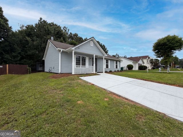 3353 Homeward Trail, Ellenwood, GA 30294
