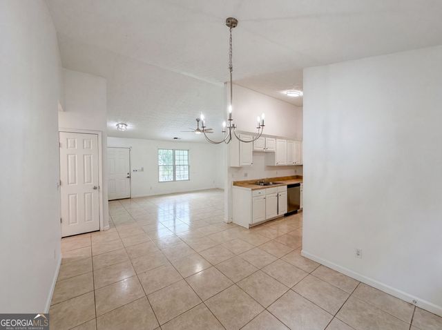 3353 Homeward Trail, Ellenwood, GA 30294