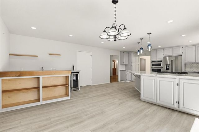 13031 Cedar Crest Ln, Grass Valley, CA 95945