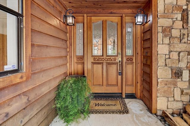 13031 Cedar Crest Ln, Grass Valley, CA 95945