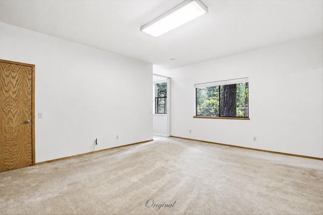 13031 Cedar Crest Ln, Grass Valley, CA 95945