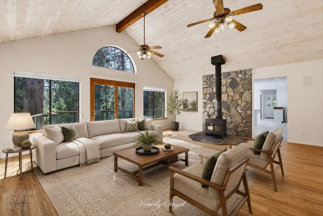 13031 Cedar Crest Ln, Grass Valley, CA 95945