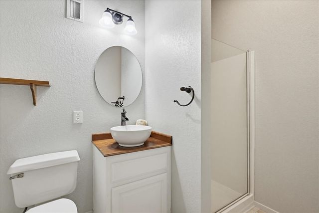 13031 Cedar Crest Ln, Grass Valley, CA 95945
