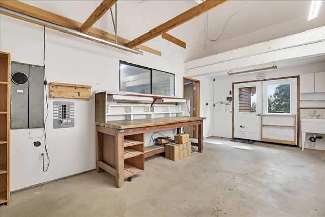 13031 Cedar Crest Ln, Grass Valley, CA 95945