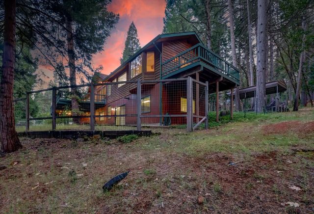 13031 Cedar Crest Ln, Grass Valley, CA 95945