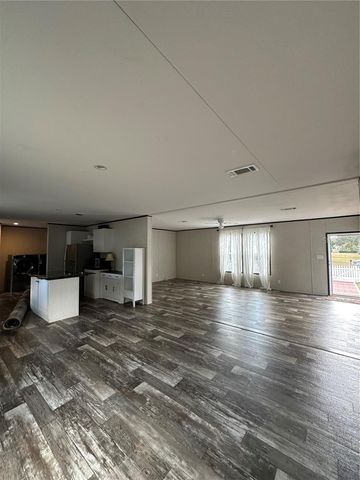 618 1 ST STREET, Polk City, FL 33868