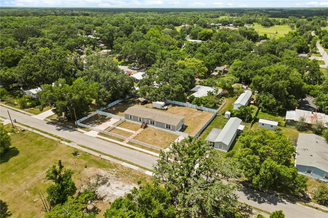618 1 ST STREET, Polk City, FL 33868