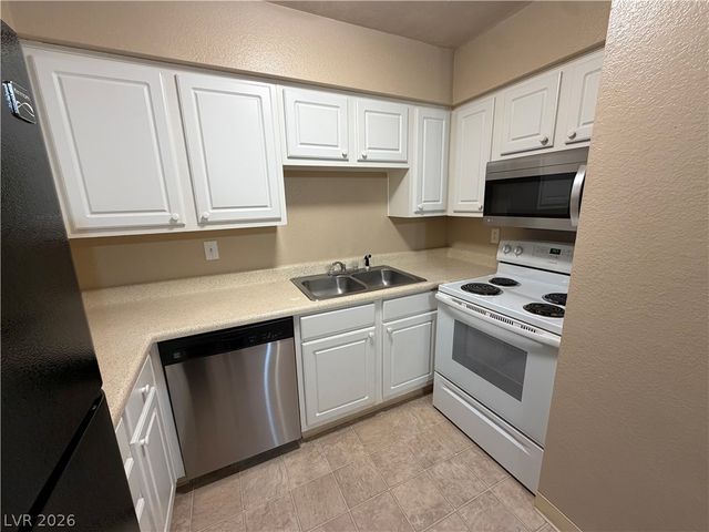 3151 Soaring Gulls Drive 1208, Las Vegas, NV 89128