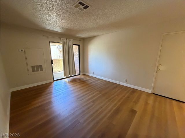 3151 Soaring Gulls Drive 1208, Las Vegas, NV 89128
