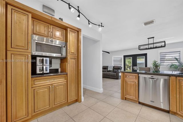 15401 SW 144th Avenue, Miami, FL 33177