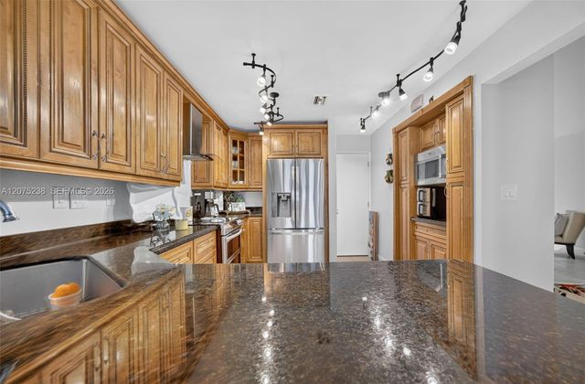 15401 SW 144th Avenue, Miami, FL 33177