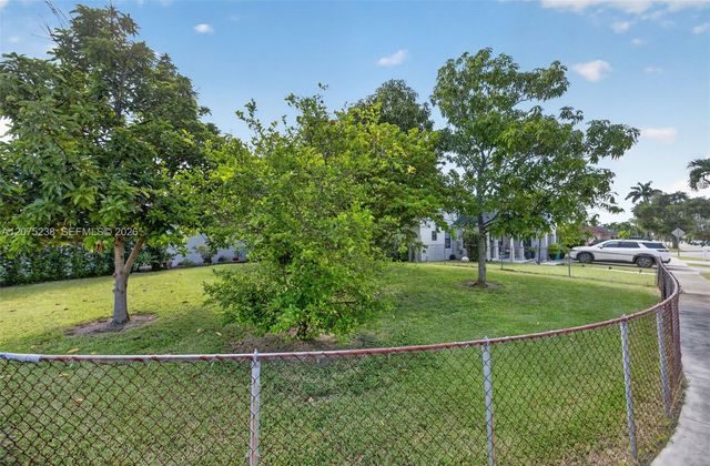 15401 SW 144th Avenue, Miami, FL 33177