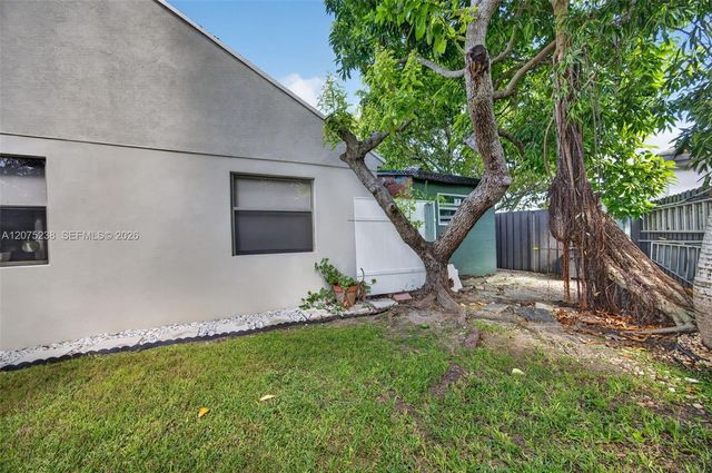 15401 SW 144th Avenue, Miami, FL 33177