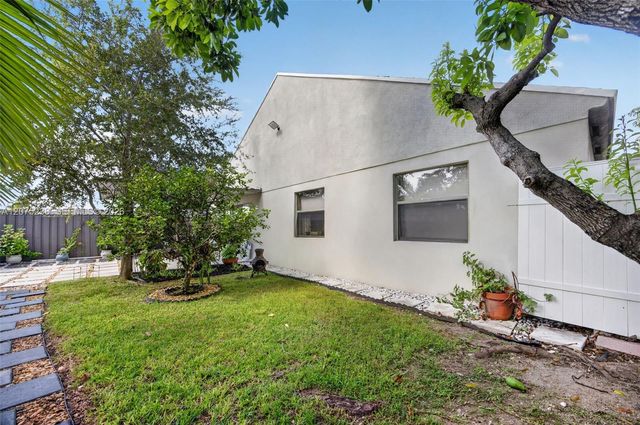 15401 SW 144th Avenue, Miami, FL 33177