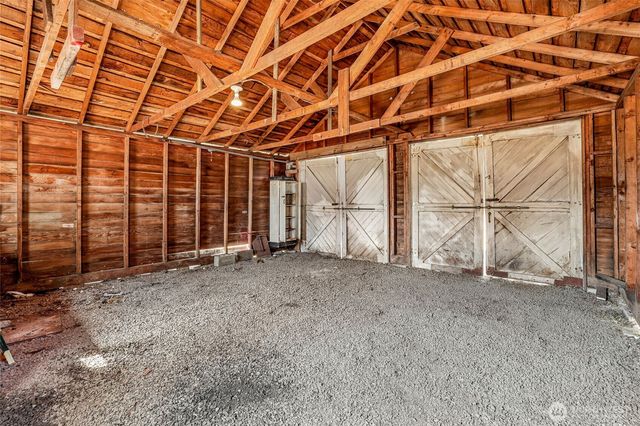 6925 52nd Avenue W, University Place, WA 98467
