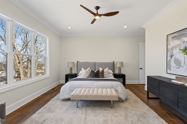341 Chamberlin St, Nashville, TN 37209
