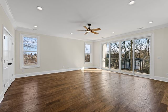 341 Chamberlin St, Nashville, TN 37209