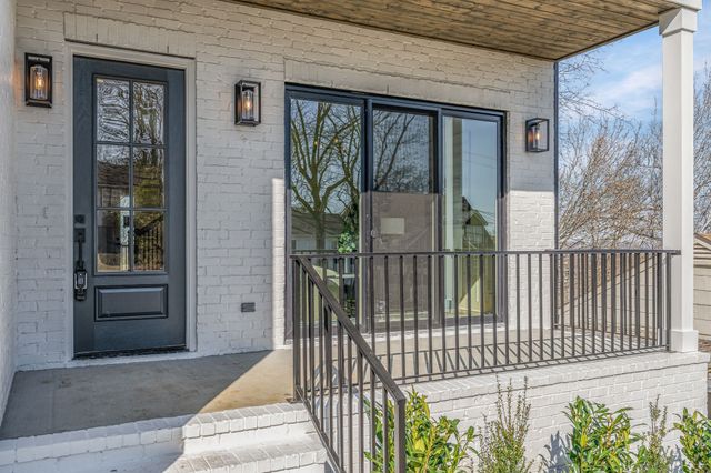 341 Chamberlin St, Nashville, TN 37209