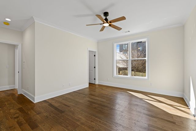 341 Chamberlin St, Nashville, TN 37209