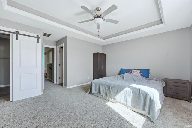 2085 Lindenwood Avenue, Warsaw, IN 46580