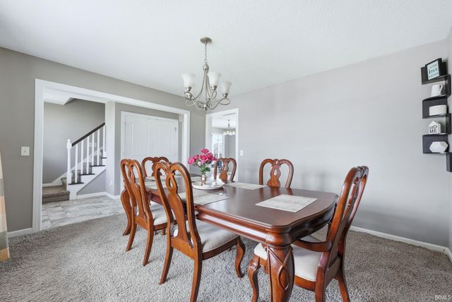 2085 Lindenwood Avenue, Warsaw, IN 46580