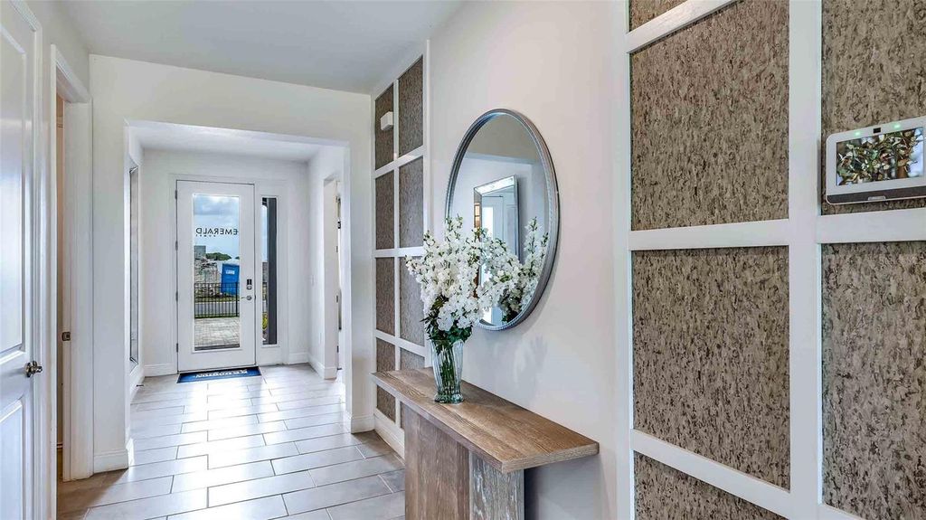 Image 2 of property listing at 2858 FISHERY COURT, Lakewood Ranch, FL 34211