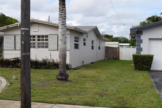 5317 Van Buren Street, Hollywood, FL 33021