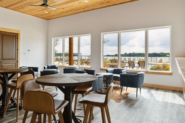 7004 Lakeshore Way, Eustace, TX 75124