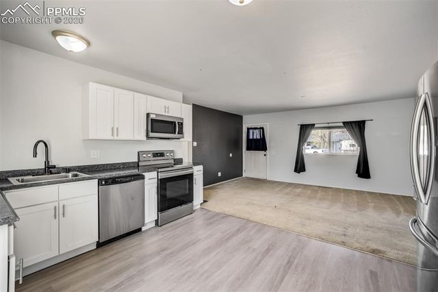 123 Hayes Drive, Colorado Springs, CO 80911