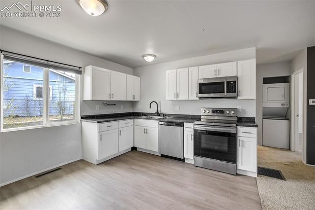 123 Hayes Drive, Colorado Springs, CO 80911