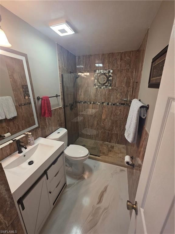 Image 15 of property listing at 410 NW 11th TER, Cape Coral, FL 33993