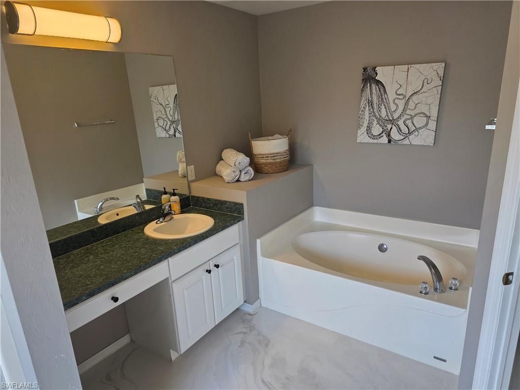 Image 24 of property listing at 410 NW 11th TER, Cape Coral, FL 33993