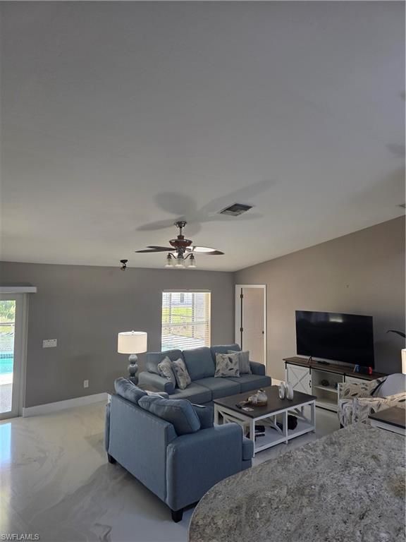 Image 8 of property listing at 410 NW 11th TER, Cape Coral, FL 33993