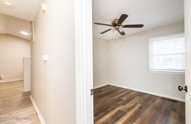 2810 Englewood Ave, Louisville, KY 40220