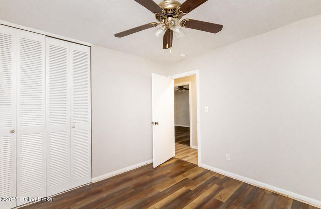 2810 Englewood Ave, Louisville, KY 40220