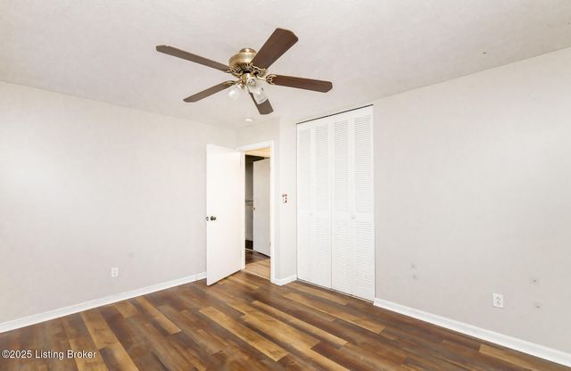 2810 Englewood Ave, Louisville, KY 40220